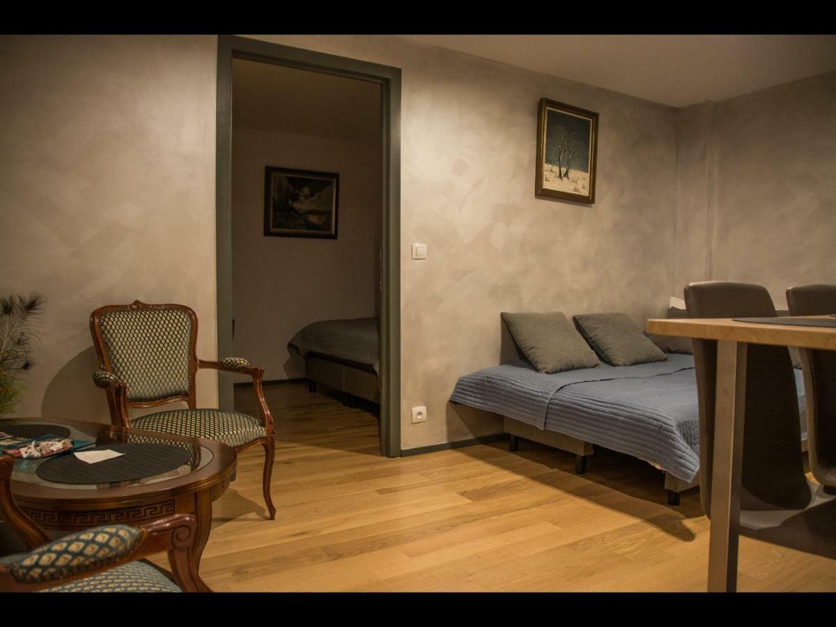 Au Manoir Des Vallees Maffe Bagian luar foto